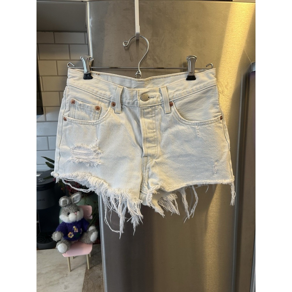 Levi Micro Cut-Offs Distressed 501 W24 Button Fly Lite Blu Beach Festival Rodeo